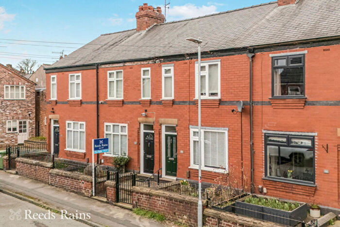 3 Bedroom Terraced House For Sale In Peter Street, Macclesfield, Cheshire, SK11