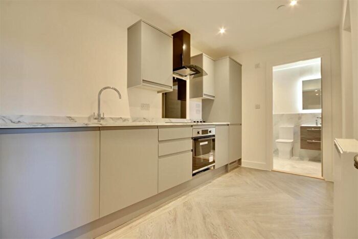 2 Bedroom Flat To Rent In The Old Portsmouth Gaol, Governors Walk, PO3