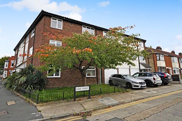 1 Bedroom Flat To Rent In New Writtle Street, Chelmsford, Essex, CM2