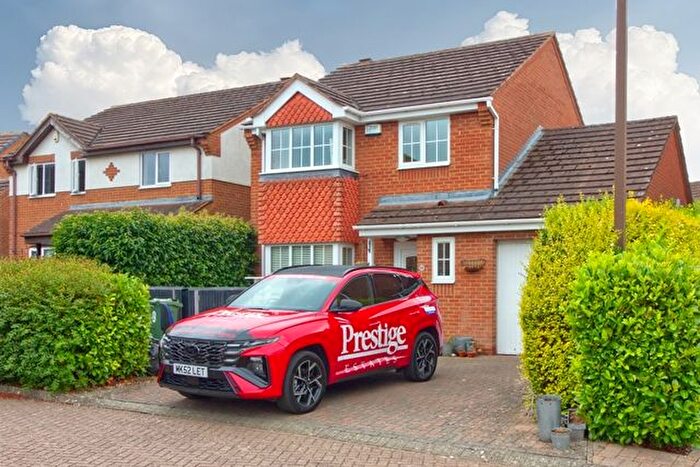 3 Bedroom Detached House To Rent In Swimbridge Lane, Furzton, Milton Keynes, MK4