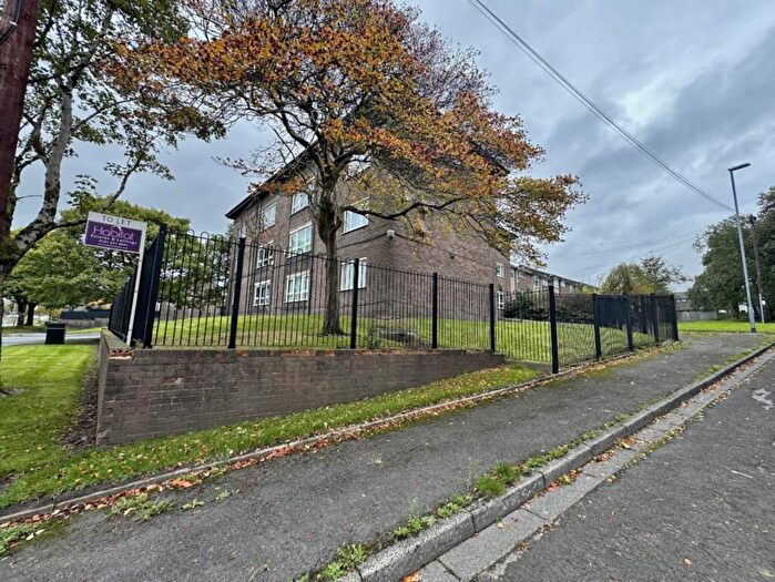 2 Bedroom Apartment To Rent In Stephenson Drive, Moorside, OL1