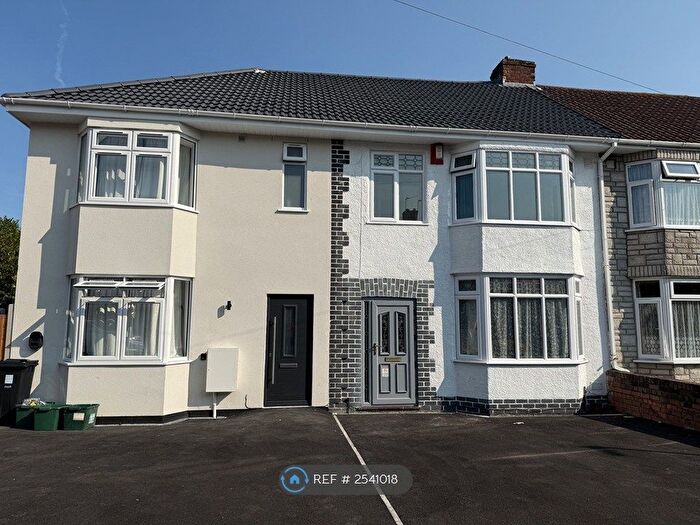 3 Bedroom Semi-Detached House To Rent In Kipling Road, Bristol, BS7