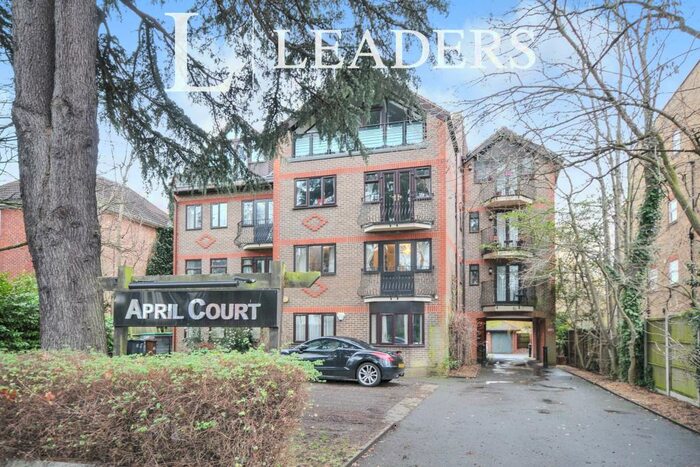 1 Bedroom Flat To Rent In Copers Cope Road, Beckenham, BR3