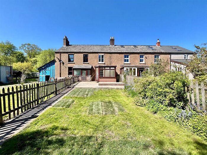 2 Bedroom Cottage For Sale In Plump Hill, Mitcheldean, GL17