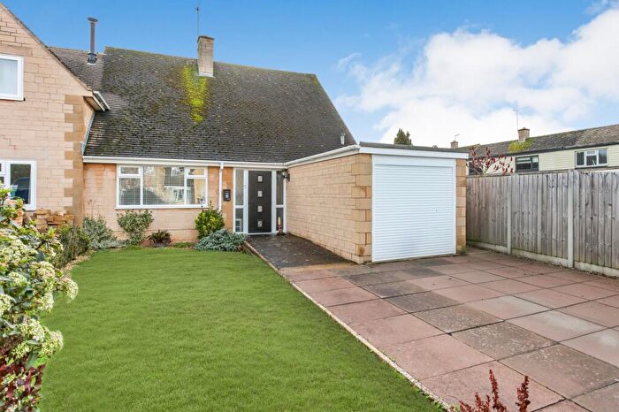 2 Bedroom Semi-Detached Bungalow For Sale In Meon Road, Mickleton, Chipping Campden, Gloucestershire., GL55