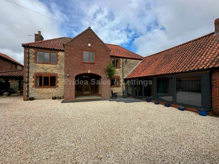 5 Bedroom Detached House For Sale In Church Lane, Grayingham, DN21
