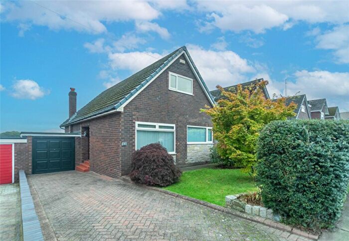3 Bedroom Bungalow For Sale In Links View, Bamford, Rochdale, OL11