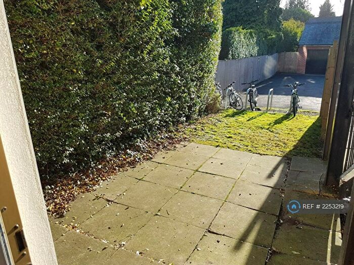 1 Bedroom Flat To Rent In Bennett Road, Leeds, LS6