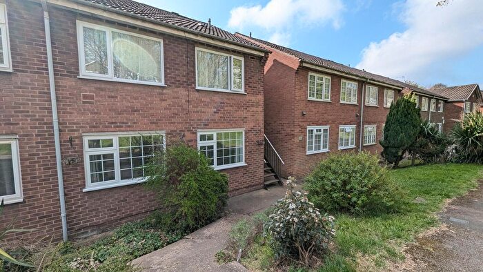 2 Bedroom Flat To Rent In Elwes Lodge, Nottingham, NG4