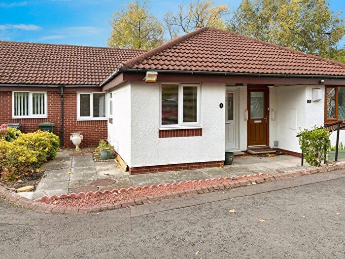 2 Bedroom Bungalow For Sale In Ashwood Close, Newcastle Upon Tyne, NE12