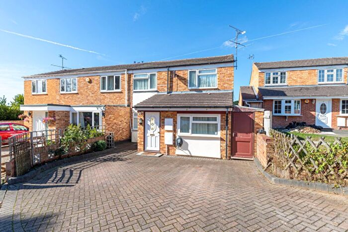 3 Bedroom Semi-Detached House For Sale In Ibstone Avenue, Caversham Park Village, RG4