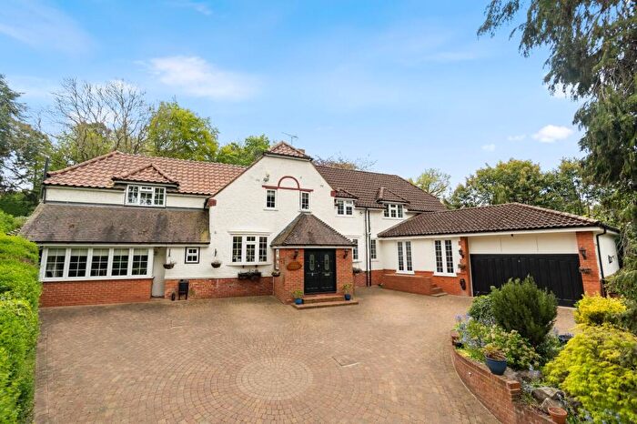 6 Bedroom Detached House For Sale In Woodland Way, Kingswood, KT20