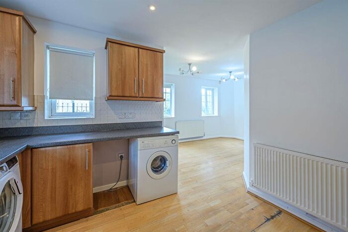 4 Bedroom End Of Terrace House For Sale In Columbus Ave, Brierley Hill, DY5