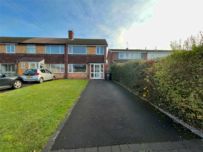 3 Bedroom End Of Terrace House To Rent In Muswell Close, Solihull, West Midlands, B91