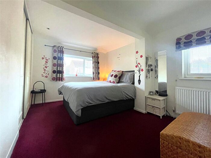 4 Bedroom End Of Terrace House For Sale In Stratton Heights, Cirencester, Gloucestershire, GL7