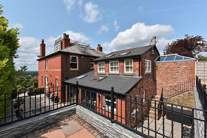 5 Bedroom Semi-Detached House For Sale In Blakelow Road, Macclesfield, SK11