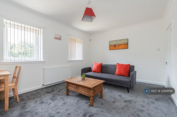 2 Bedroom Flat To Rent In Ferry Road Drive, Edinburgh, EH4