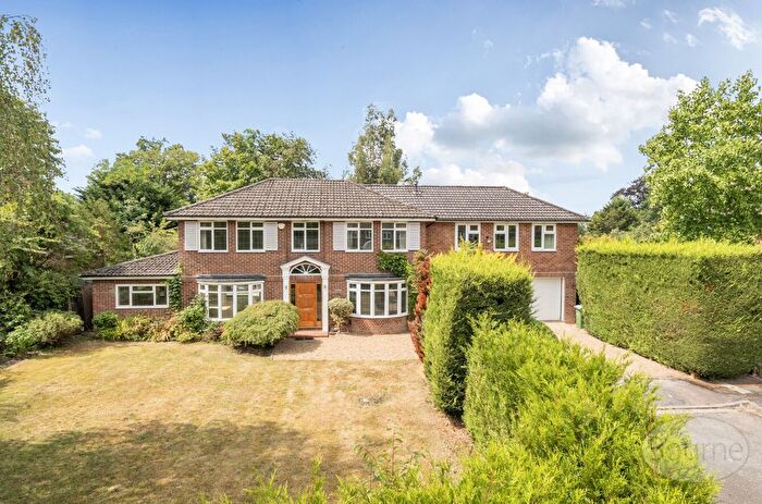 5 Bedroom Detached House For Sale In The Knoll, Cobham, Surrey, Elmbridge, KT11
