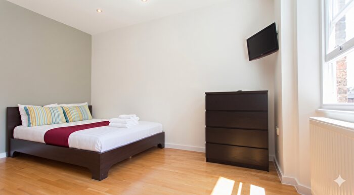 Studio To Rent In Flat, Princes Square, London, W2