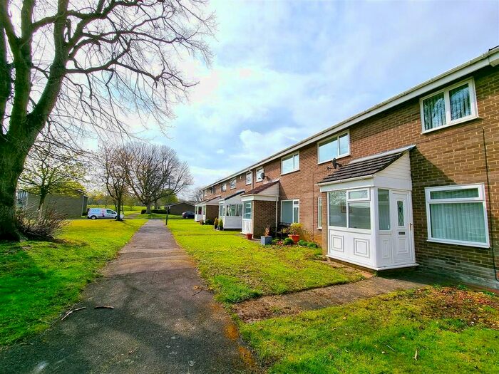 3 Bedroom Terraced House To Rent In Lingholme, Chester Le Street, DH2