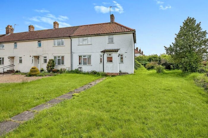 3 Bedroom End Of Terrace House For Sale In Wheatley Terrace, Salhouse, Norwich, NR13