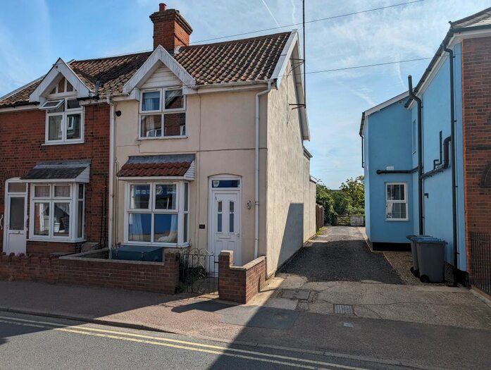 3 Bedroom Semi-Detached House To Rent In High Street, Leiston, Suffolk, IP16