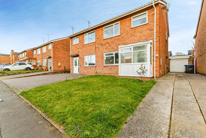 3 Bedroom Semi Detached House For Sale In Sherwood Avenue, Northampton, NN2