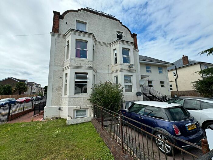 Studio To Rent In Temple Road, Epsom, KT19