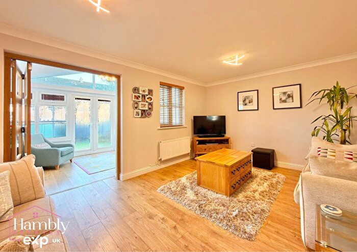 4 Bedroom Terraced House For Sale In Fisher Hill Way, Radyr, Cardiff, CF15