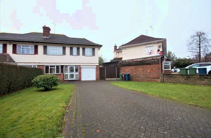 4 Bedroom Semi-Detached House To Rent In Torbay Road, Harrow, HA2