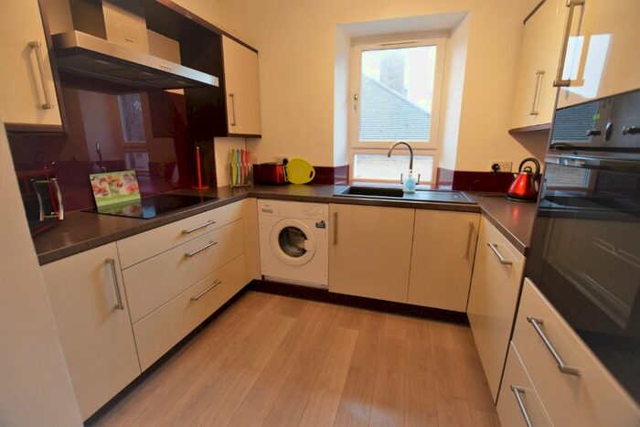 2 Bedroom Flat To Rent In Hilton Road, Hilton, Aberdeen, AB24