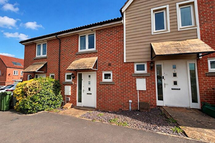 2 Bedroom Terraced House For Sale In Hutchins Way, Basingstoke, RG24