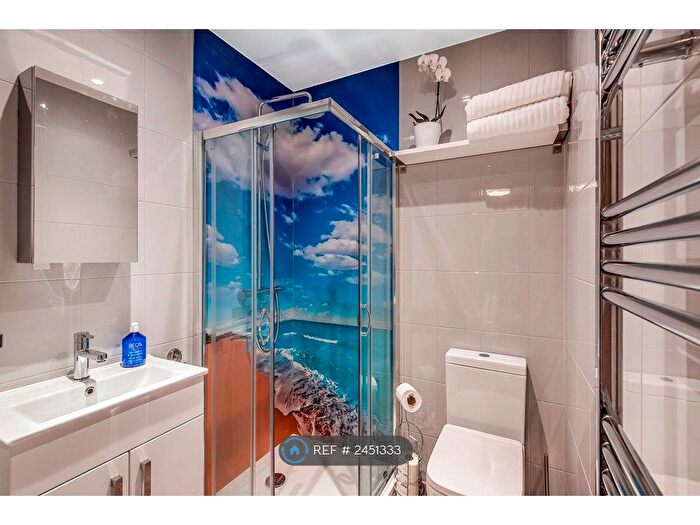 1 Bedroom Flat To Rent In Abbey Height, Waltham Abby, EN9