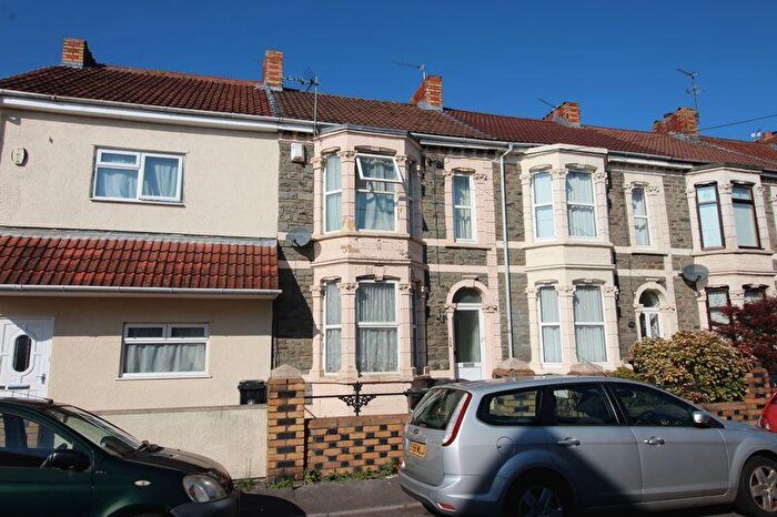 1 Bedroom Maisonette To Rent In Soundwell Road, Kingswood, Bristol, BS15