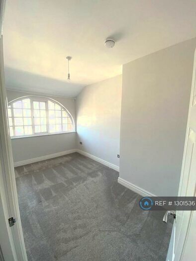 1 Bedroom Flat To Rent In Hoghton Street, Southport, PR9
