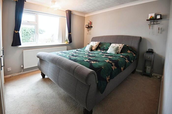 3 Bedroom Detached Bungalow For Sale In Pendula Road, Wisbech, Cambridgeshire, PE13