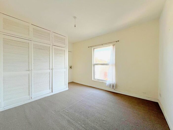 1 Bedroom Flat To Rent In Nightingale Road, Southsea, Hampshire, PO5
