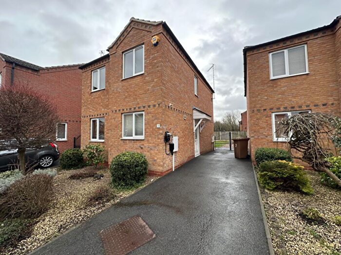3 Bedroom Semi-Detached House To Rent In Maldon Close, Long Eaton, NG10
