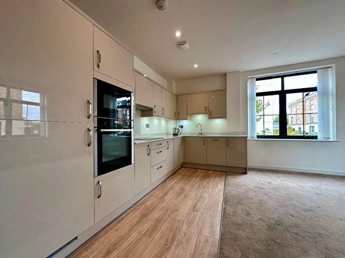 2 Bedroom Retirement Property For Sale In Fountain Way, Salisbury, Wiltshire, SP2