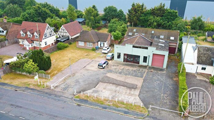 2 Bedroom Detached Bungalow For Sale In Felixstowe Road, Nacton, Ipswich, IP10