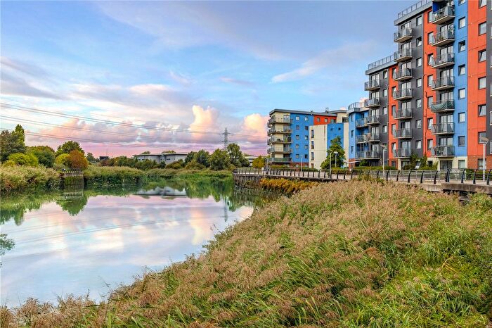 1 Bedroom Flat For Sale In Crick Court, Spring Place, Barking, IG11