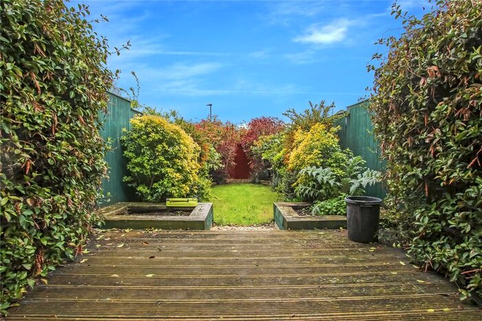 2 Bedroom Terraced House For Sale In Greenhaven Drive, Thamesmead, London, SE28