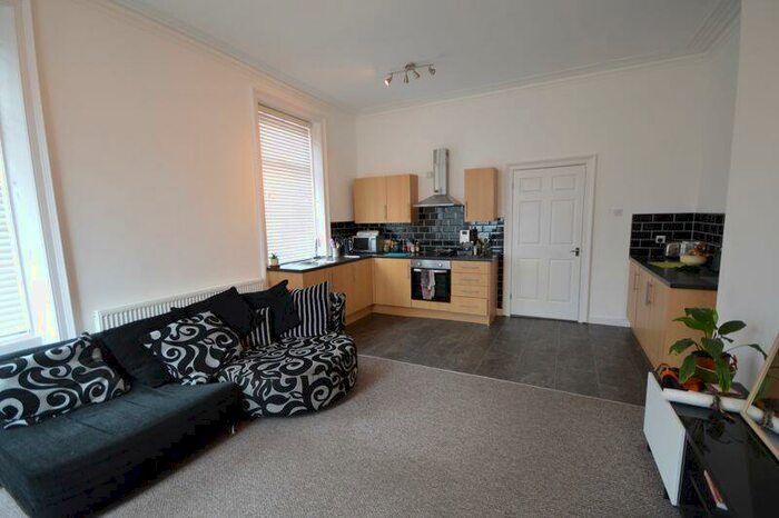 2 Bedroom Flat To Rent In Esplanade, Whitley Bay, NE26