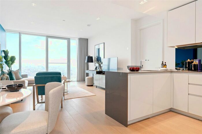 2 Bedroom Flat To Rent In Newfoundland Place, London, E14