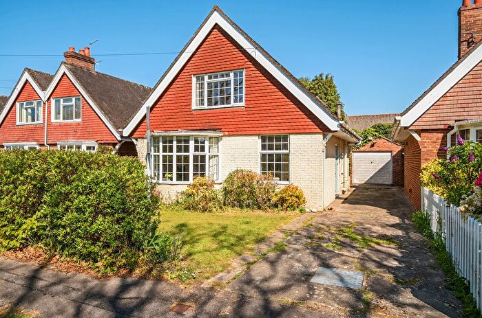 3 Bedroom Detached House For Sale In Bure Close, Friars Cliff, Christchurch, BH23