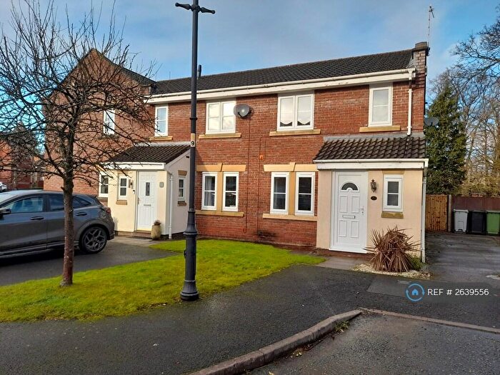 3 Bedroom Semi-Detached House To Rent In Gritstone Drive, Macclesfield, SK10