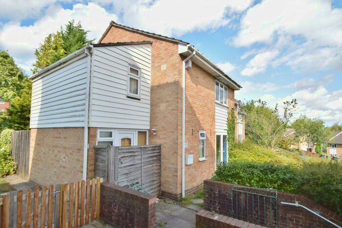 4 Bedroom Terraced House To Rent In Stanmore, SO22