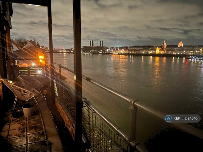 1 Bedroom Flat To Rent In Felstead Gardens, London, E14