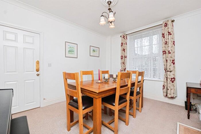 3 Bedroom Character Property For Sale In Cadbury Heath Road, Bristol, BS30
