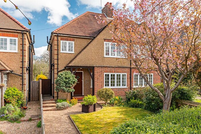 3 Bedroom Semi-Detached House For Sale In London Road, Hertford Heath, SG13